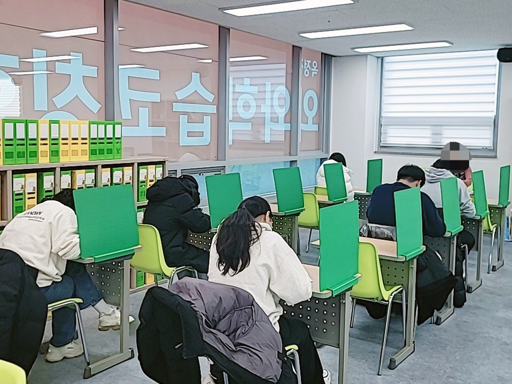 와와학습코칭학원 옥정점 학습 공간 1