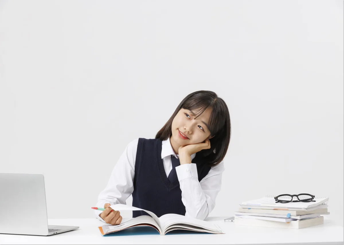 학원 수업 뒤 자습, 배운 내용·질문·재풀이를 연결하는 순서 본문 · 책을 보며 생각하는 학생