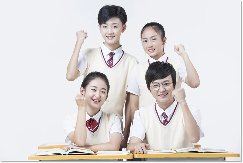 2학기 공부를 이어갈 때 기록과 목표를 가볍게 조절하기 본문 · 함께 자료를 보는 학생들